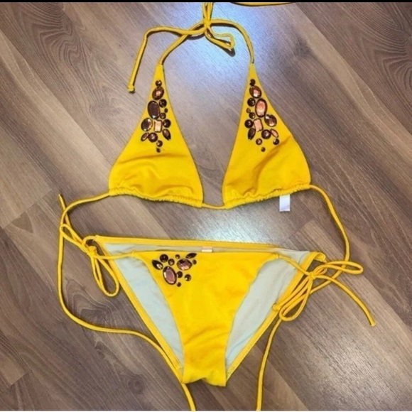 Victoria’s Secret Gold Jeweled Bikini size M - Picture 6 of 6